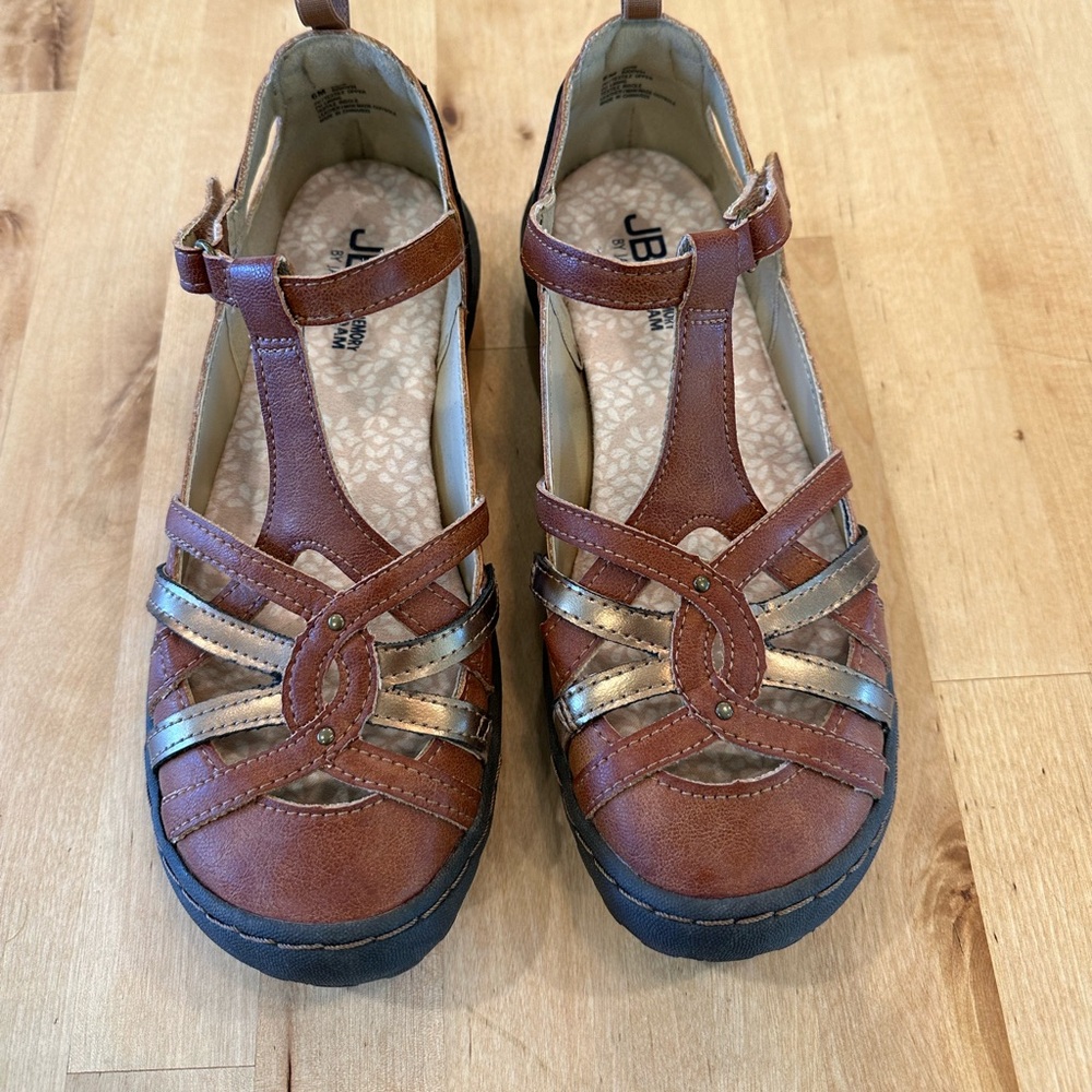 Women’s JBU Memory Foam shoes by Jambu